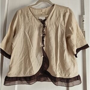 NWT floral blooming cotton blend beige ruffle trim elbow sleeves‎ womans L